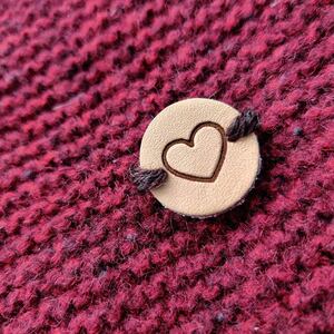 Leren label rond Love Leren label rond Love