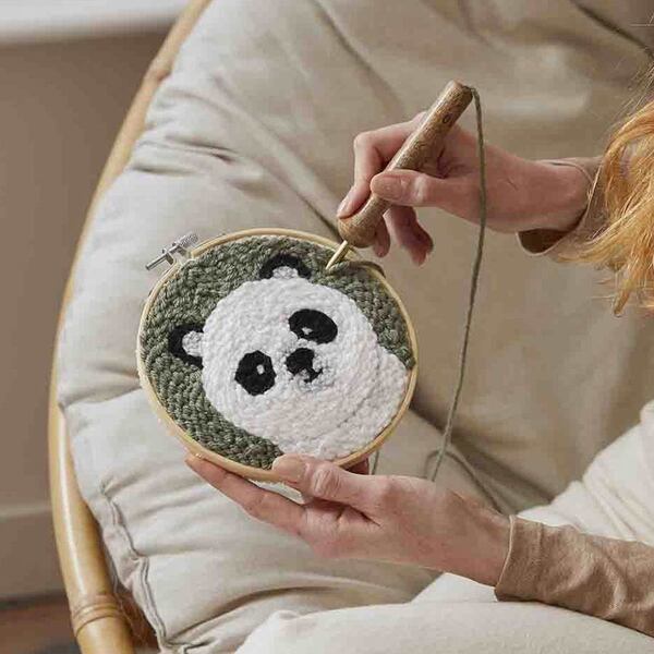 Punch needle kit Panda Punchpakket DMC Punch needle kit Panda Punchpakket DMC