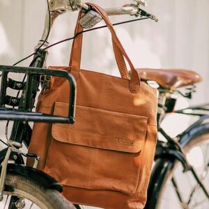 Arendal, Handgemaakte leren schoudertas Muud Arendal, Handgemaakte leren schoudertas Muud