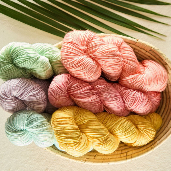 Terra Solid Sokkenwol Symfonie Yarns (100 gram) Terra Solid Sokkenwol Symfonie Yarns (100 gram)